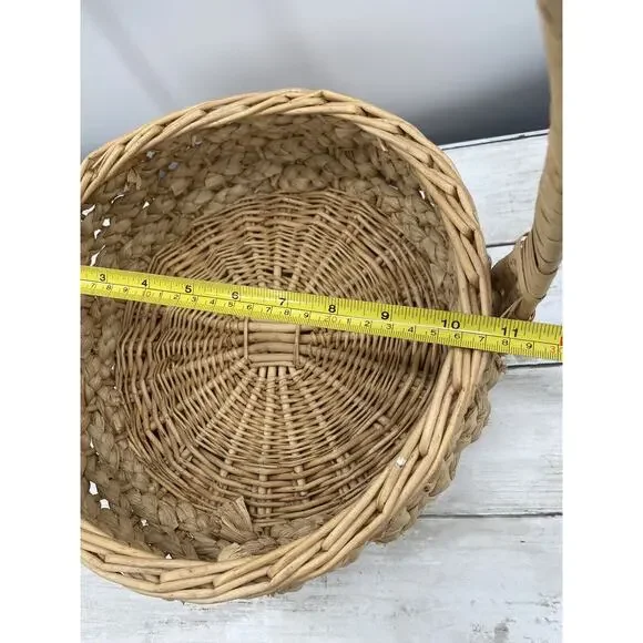 Vintage Large Round Bamboo Wicker Rattan Storage Basket in Natural W/Handle - Picture 5 of 11